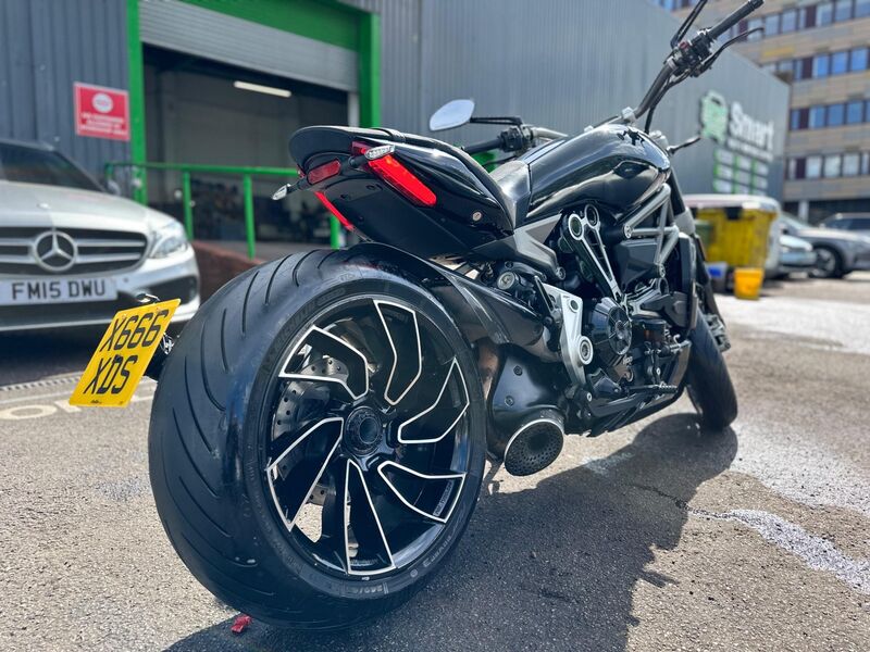 DUCATI Xdiavel