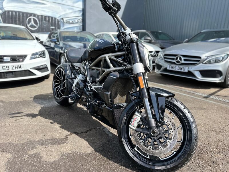 DUCATI Xdiavel