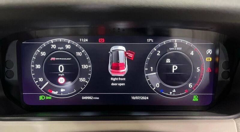 LAND ROVER RANGE ROVER VELAR