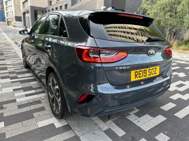 KIA CEED