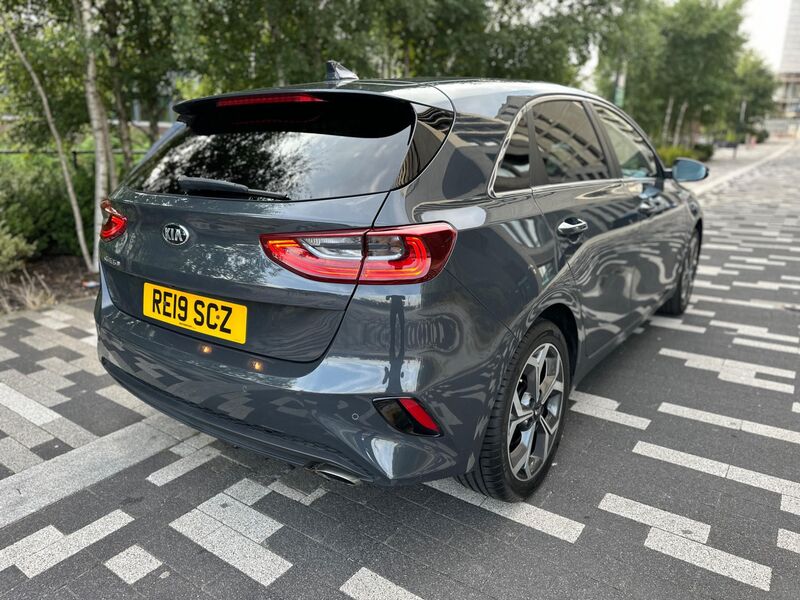 KIA CEED