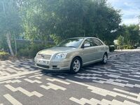 TOYOTA AVENSIS