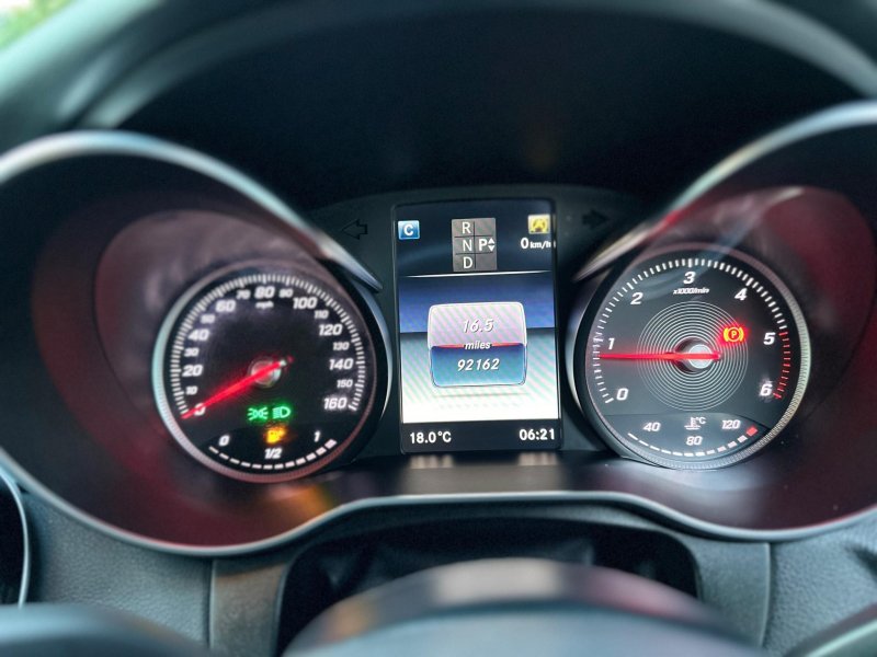 MERCEDES-BENZ GLC CLASS