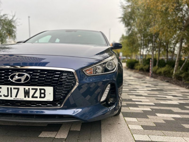 HYUNDAI I30