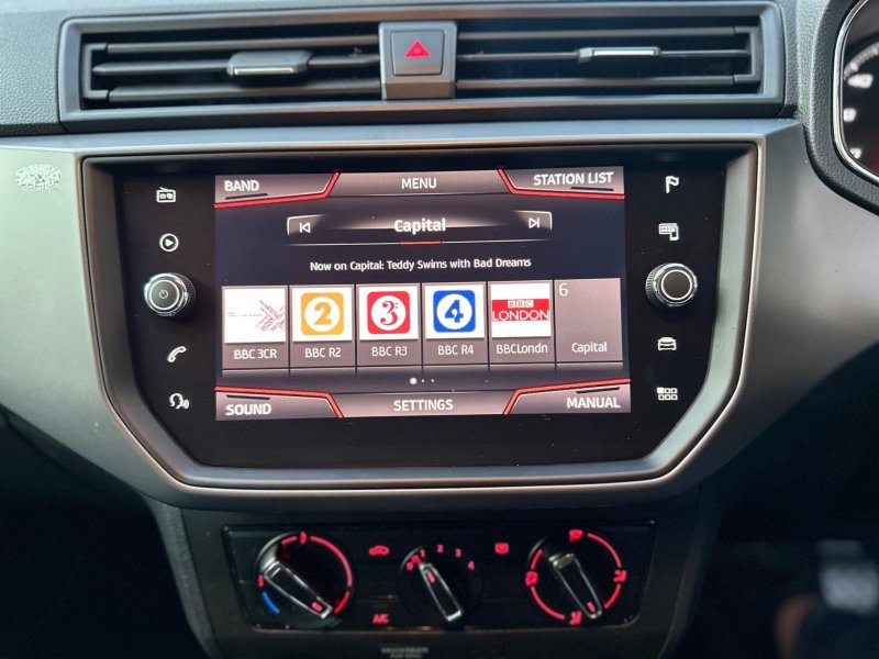 SEAT IBIZA