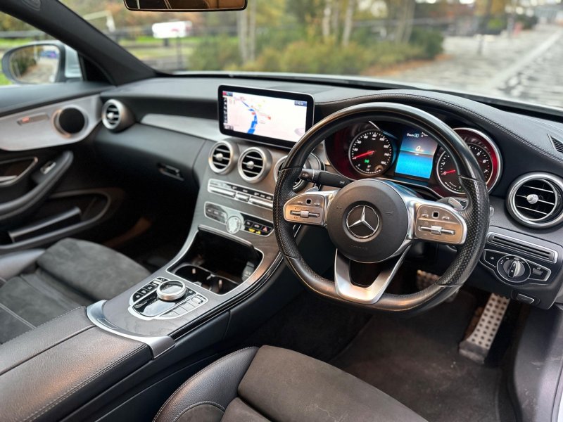 MERCEDES-BENZ C CLASS