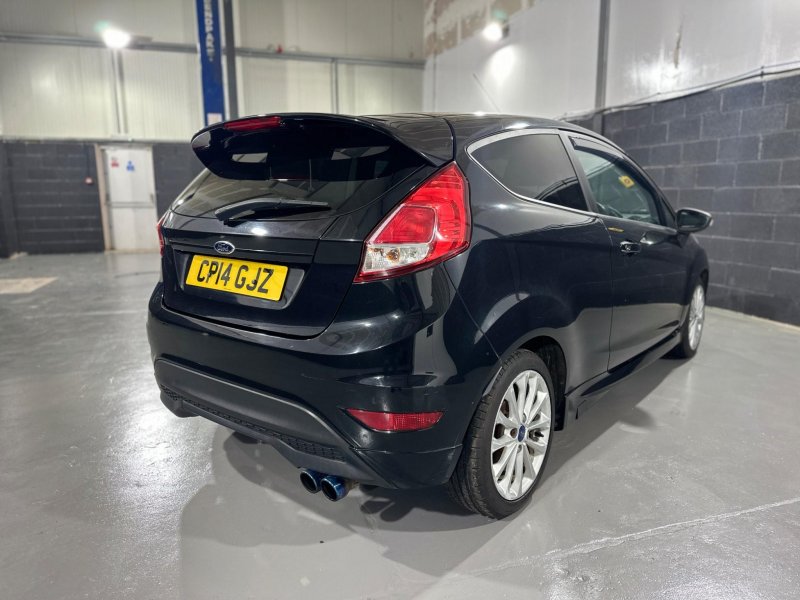 FORD FIESTA