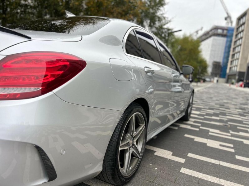 MERCEDES-BENZ C CLASS