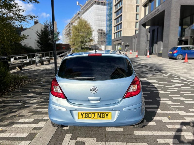 VAUXHALL CORSA
