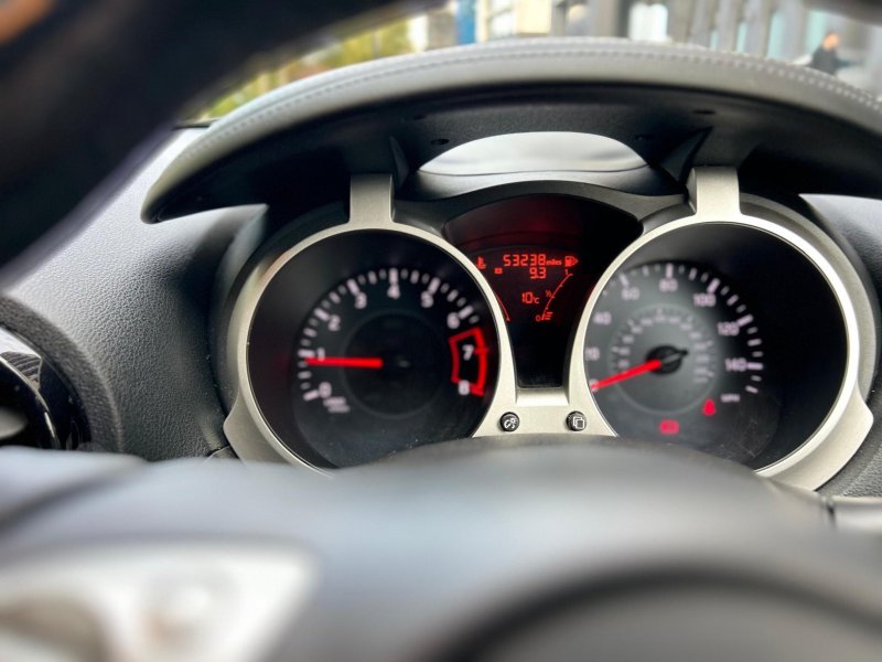 NISSAN JUKE