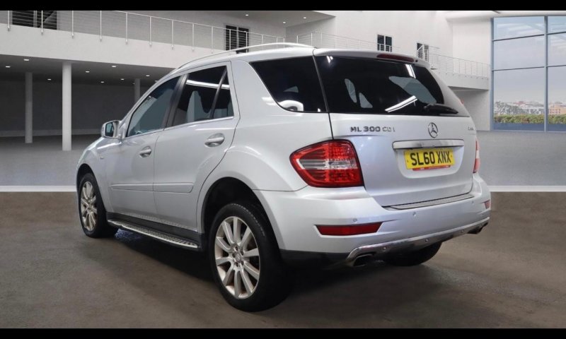 MERCEDES-BENZ M CLASS