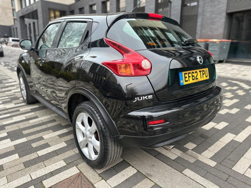 NISSAN JUKE
