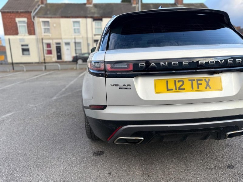 LAND ROVER RANGE ROVER VELAR