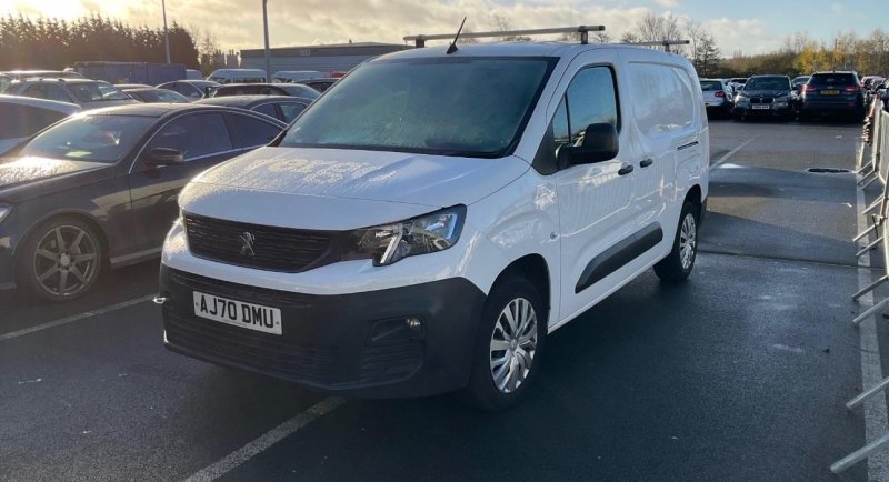 PEUGEOT PARTNER