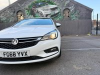 VAUXHALL ASTRA