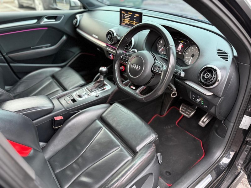 AUDI S3