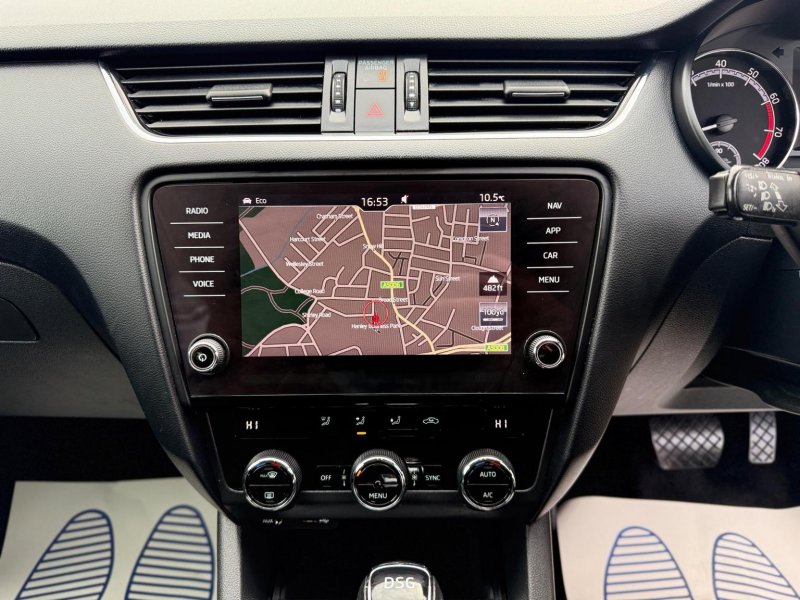 SKODA OCTAVIA