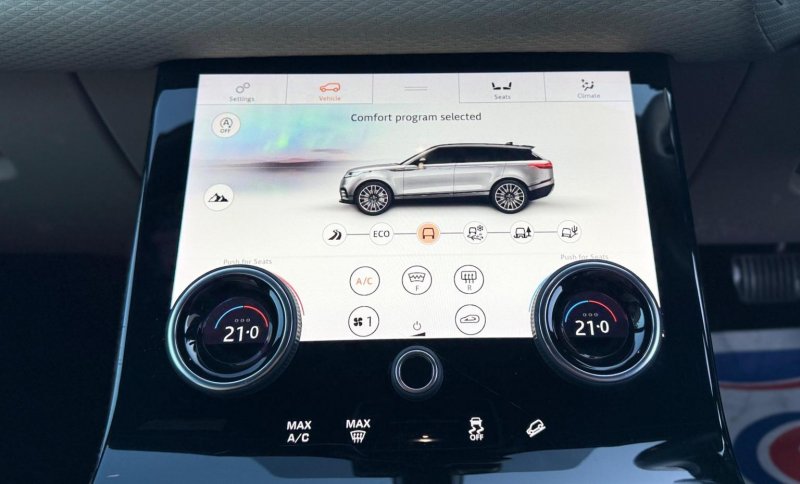 LAND ROVER RANGE ROVER VELAR