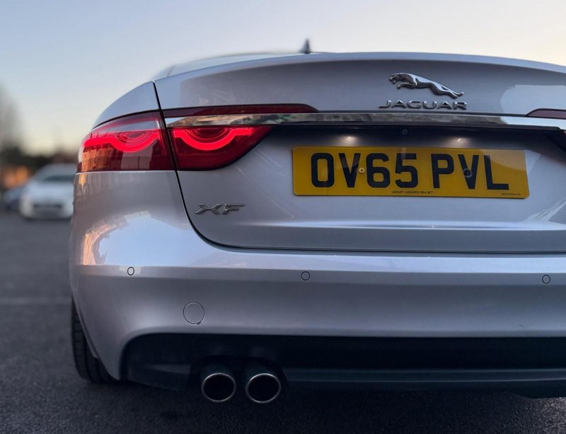 JAGUAR XF