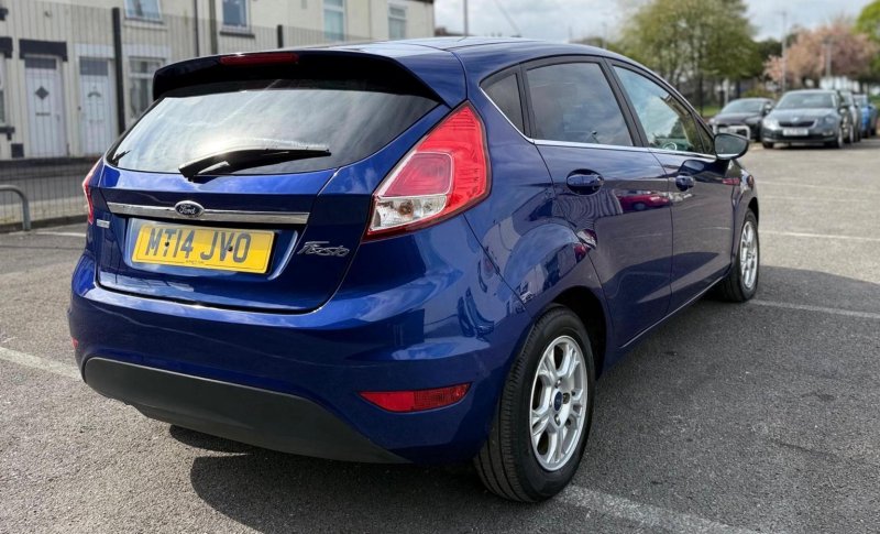 FORD FIESTA