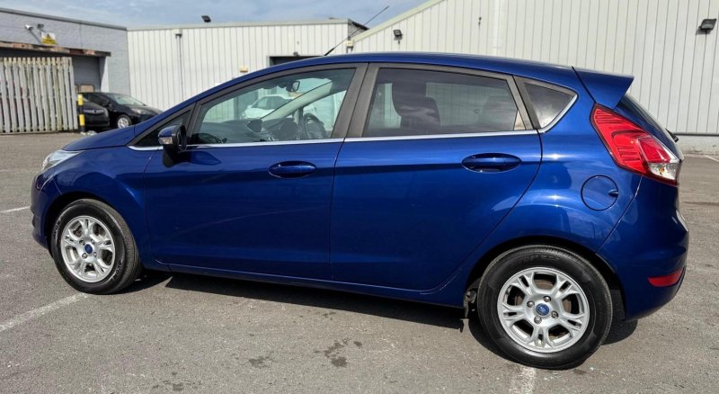 FORD FIESTA