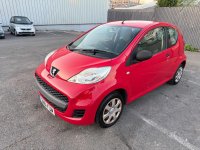 PEUGEOT 107