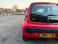 PEUGEOT 107