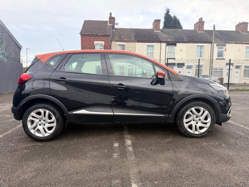 RENAULT CAPTUR
