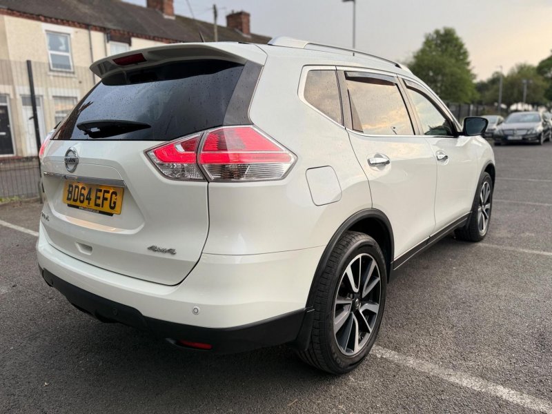 NISSAN X-TRAIL