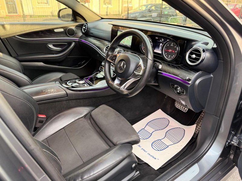 MERCEDES-BENZ E CLASS