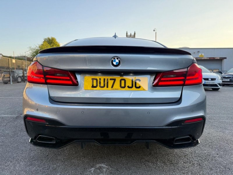 BMW 5 SERIES