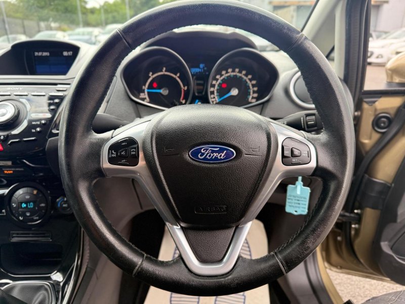 FORD FIESTA