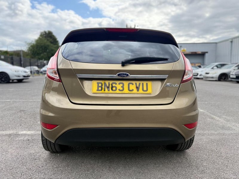 FORD FIESTA