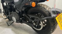 HARLEY-DAVIDSON Dyna