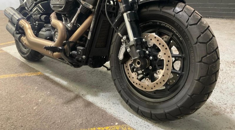 HARLEY-DAVIDSON Dyna