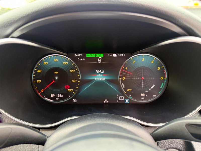 MERCEDES-BENZ C CLASS